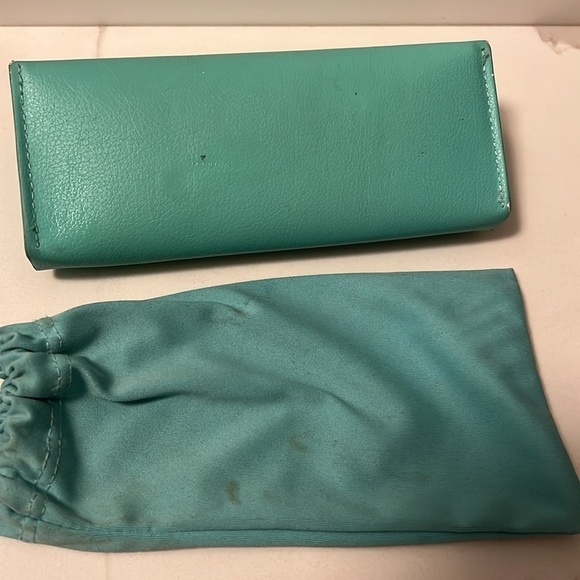 Tiffany & Co Eyeglass Sunglass Leather Case With Cleaning Cloth Pouch - Picture 4 of 5